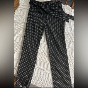 Jules & Leopold Black and White Patterned Fabric